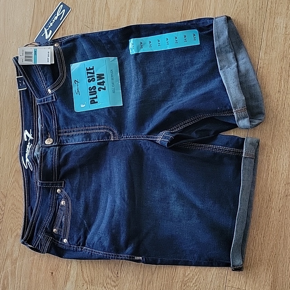 NWT Seven7 Bermuda Denim shorts